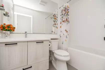Office / Den Photo of 102 7133 14th Avenue, Burnaby, BC