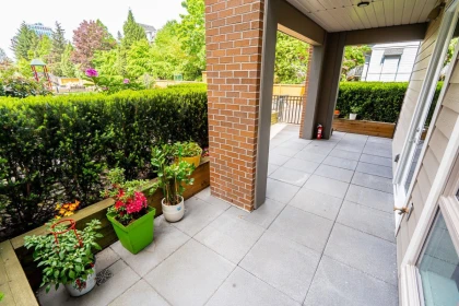 Staircase Photo of 102 7133 14th Avenue, Burnaby, BC