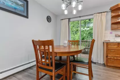Primary Bedroom Photo of 21111 Lakeview Crescent, Hope, BC