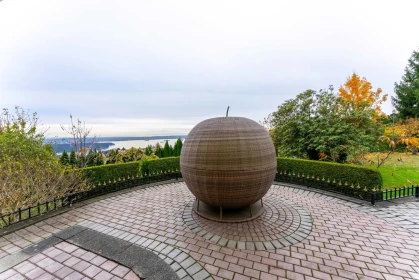 Backyard Photo of 1409 Chartwell Drive, West Vancouver, BC