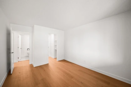 Mudroom Photo of 306 1526 George Street, White Rock, BC