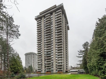 2002 3970 Carrigan Court, Burnaby, BC, Burnaby — Apartment/Condo for sale
