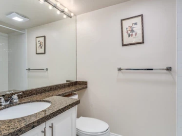 Primary Bathroom Photo of 2002 3970 Carrigan Court, Burnaby, BC