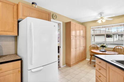 Walk-In Closet Photo of 258 20391 96 Avenue, Langley, BC