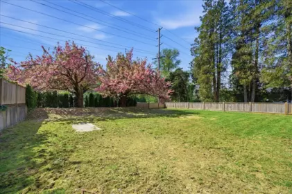 Hot Tub / Spa Photo of 12014 208 Street, Maple Ridge, BC