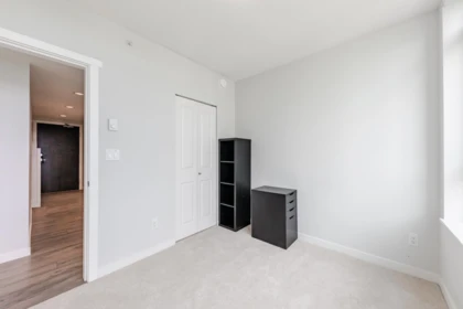 Bedroom 4 Photo of 2006 2388 Madison Avenue, Burnaby, BC