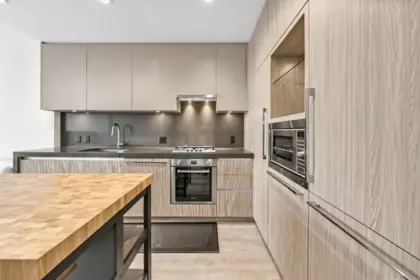 Kitchen Island Photo of 2810 6080 Mckay Avenue, Burnaby, BC