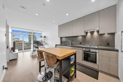 Kitchen Photo of 2810 6080 Mckay Avenue, Burnaby, BC