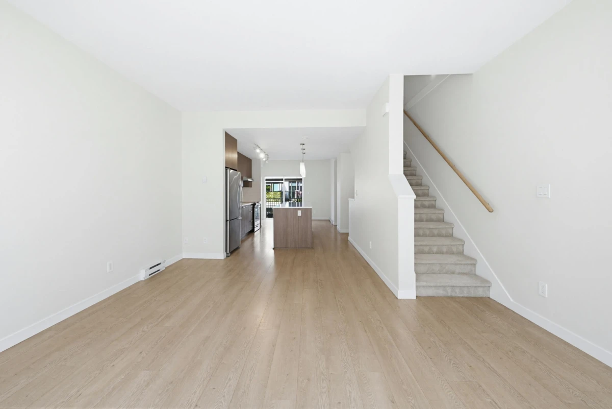 Dining Area Photo of 81 32633 Simon Avenue, Abbotsford, BC