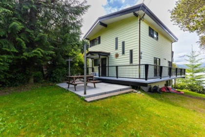 Office / Den Photo of 4979 Gonzales Road, Madeira Park, BC