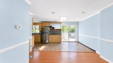 Powder Room Photo of 15292 94 Avenue, Surrey, BC