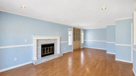 Primary Bedroom Photo of 15292 94 Avenue, Surrey, BC