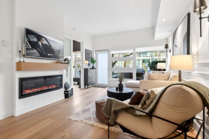 Kitchen Photo of 2538 Maple Street, Vancouver, BC