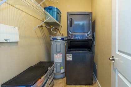 Primary Bedroom Photo of 401 22363 Selkirk Avenue, Maple Ridge, BC