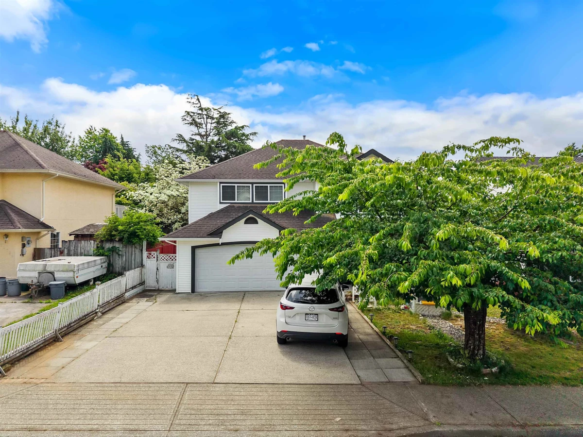 Exterior Rear Photo of 33726 Best Avenue, Mission, BC