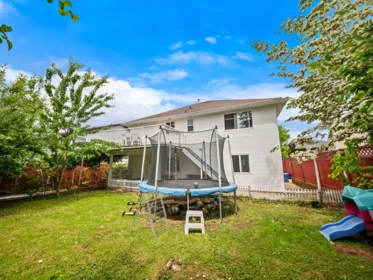 Front Yard Photo of 33726 Best Avenue, Mission, BC