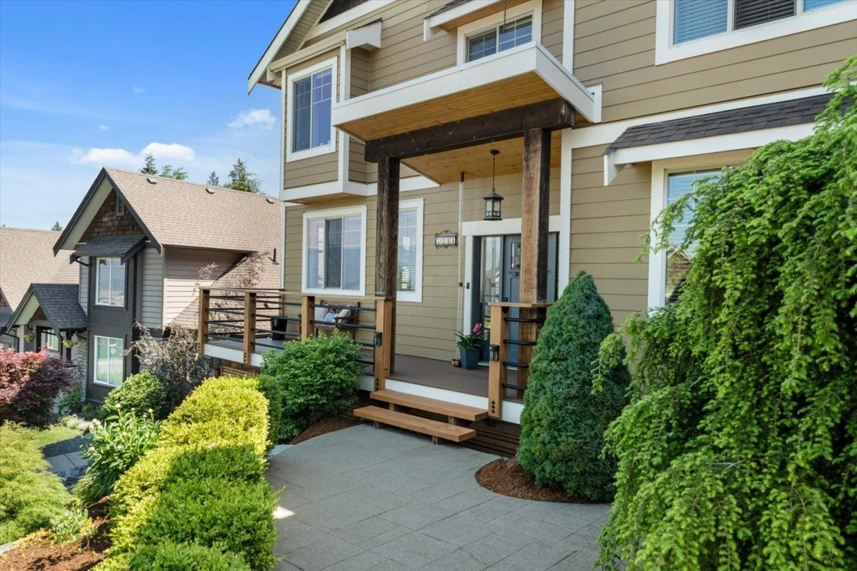 Living Room Photo of 7244 Marble Hill Road, Chilliwack, BC
