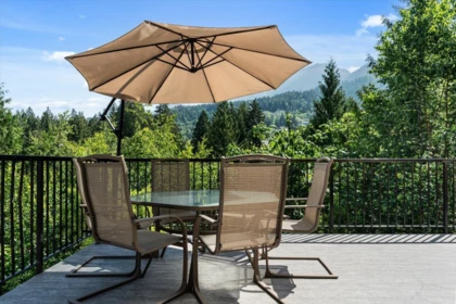 Hot Tub / Spa Photo of 7244 Marble Hill Road, Chilliwack, BC