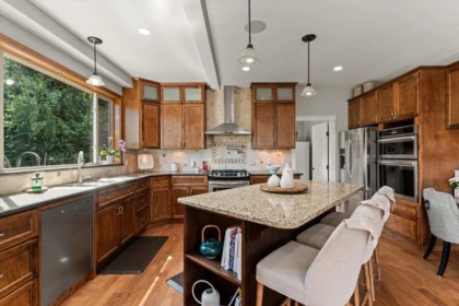 Kitchen Island Photo of 7244 Marble Hill Road, Chilliwack, BC