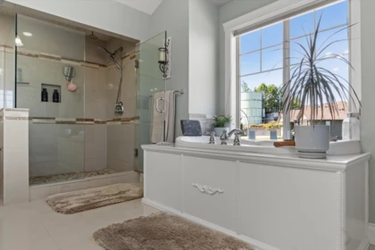 Powder Room Photo of 7244 Marble Hill Road, Chilliwack, BC