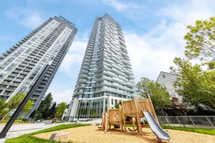 2001 13768 100 Avenue, Surrey, BC, Surrey — Apartment/Condo for sale