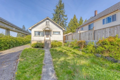 2323 Dublin Street, New Westminster, BC, New Westminster — Single Family Residence for sale