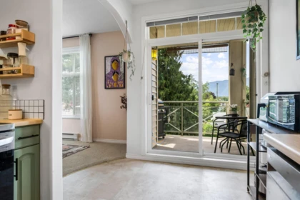 Breakfast Nook Photo of 304 45700 Wellington Avenue, Chilliwack, BC