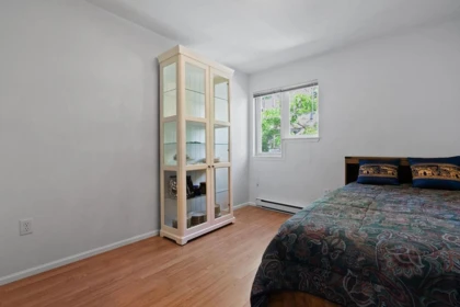 Hallway Photo of 36 2351 Parkway Boulevard, Coquitlam, BC