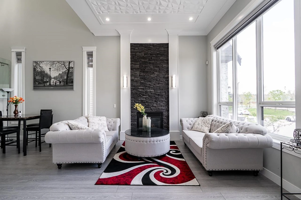 Family Room Photo of 10598 124 Street, Surrey, BC