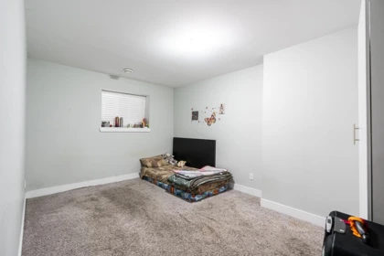 Garden / Landscaping Photo of 10598 124 Street, Surrey, BC