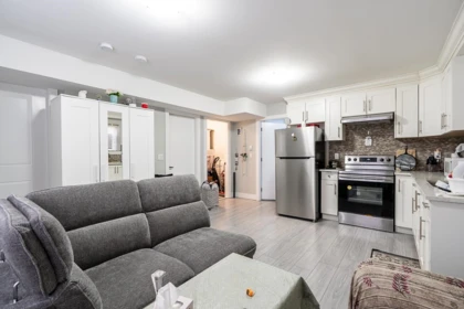 Hot Tub / Spa Photo of 10598 124 Street, Surrey, BC