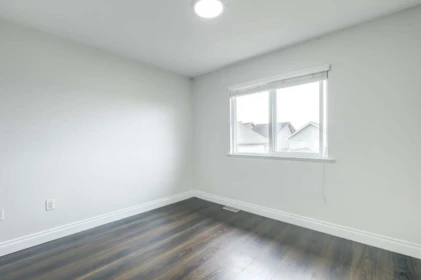 Basement Recreation Room Photo of 6630 192 Street, Surrey, BC