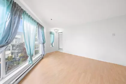 304 7800 St. Albans Road, Richmond, BC, Richmond — Apartment/Condo for sale