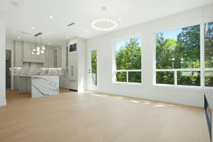 Breakfast Nook Photo of 15630 23a Avenue, Surrey, BC