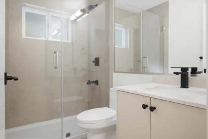 Community Amenities Photo (Clubhouse) of 15630 23a Avenue, Surrey, BC