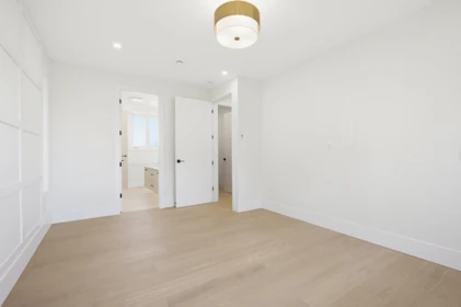 Mudroom Photo of 15630 23a Avenue, Surrey, BC