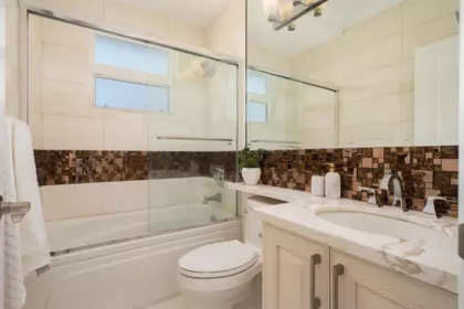 Laundry Room Photo of 9351 Chapmond Crescent, Richmond, BC
