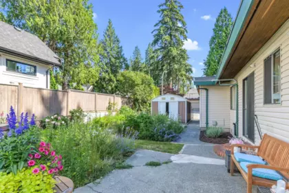 Laundry Room Photo of 2560 127 Street, Surrey, BC