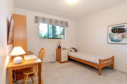Powder Room Photo of 2560 127 Street, Surrey, BC