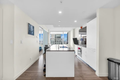 Breakfast Nook Photo of 3606 6383 Mckay Avenue, Burnaby, BC