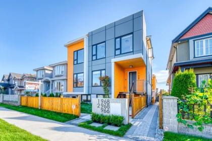 2 968 E 55th Avenue, Vancouver, BC, Vancouver — Half Duplex for sale