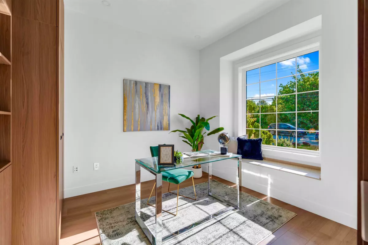 Family Room Photo of 7745 112 Street, Delta, BC