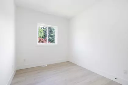 Basement Recreation Room Photo of A 45945 Lewis Avenue, Chilliwack, BC
