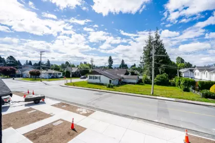 Outdoor Patio Photo of A 45945 Lewis Avenue, Chilliwack, BC