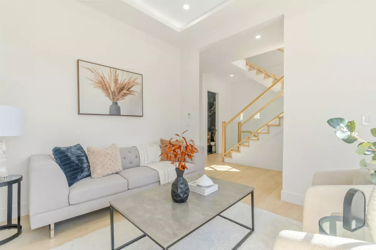 Family Room Photo of 7128 204 Street, Langley, BC