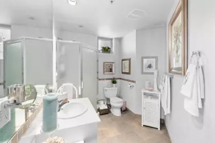 Office / Den Photo of 302- 15392 16a Avenue, Surrey, BC