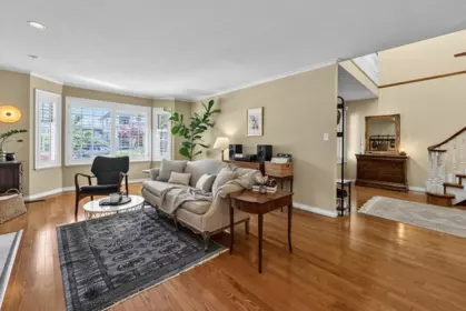 Kitchen Island Photo of 2989 W 40th Avenue, Vancouver, BC