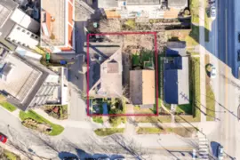 160 164 E 10th Street, North Vancouver, BC