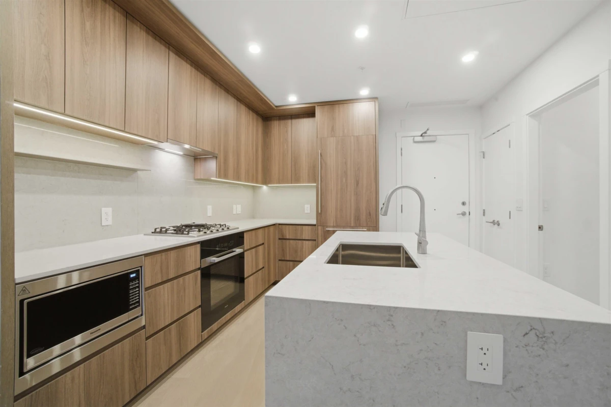Dining Area Photo of 608 5212 Cambie Street, Vancouver, BC