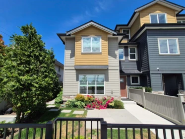 105 8233 Williams Road, Richmond, BC, Richmond — Townhouse for sale